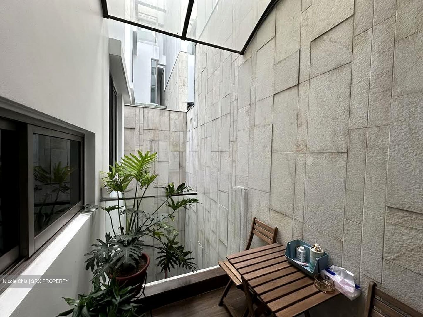 The Woods (D22), Terrace #575746491